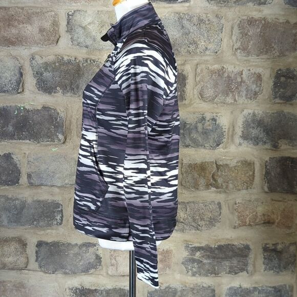 FILA Sport Gray Camo Pull Over 1/4 Zip Kangaroo Pocket Woman's Small Athletic - Picture 10 of 16